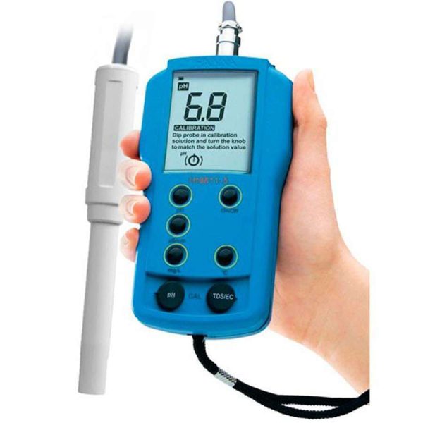 Medidor Combo de pH y EC Profesional con Sonda HI9811-5 Hanna