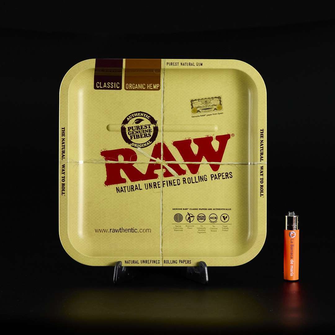 Bandeja para liar cuadrada Raw Brown Classic