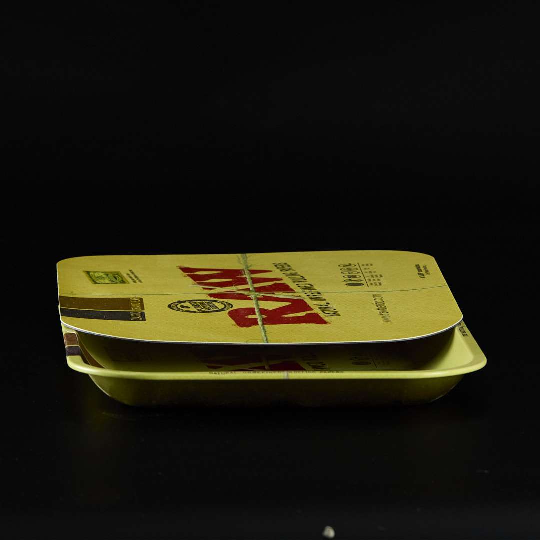 Tapa magnética para bandeja metálica de Raw