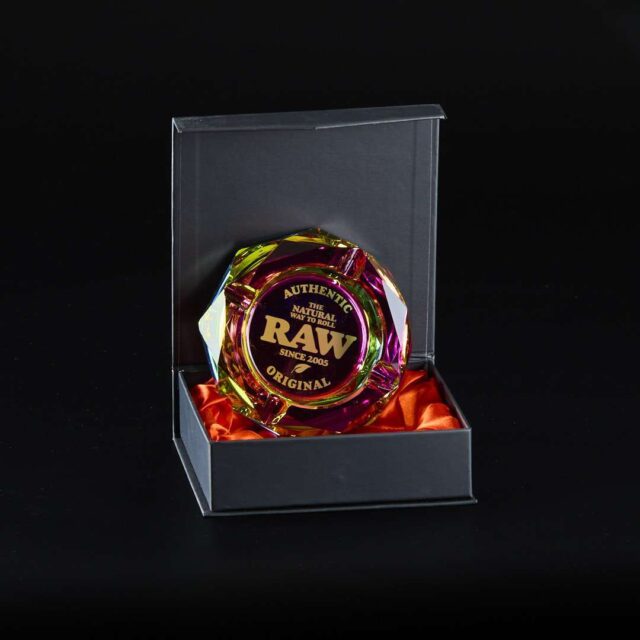 Cenicero de cristal Raw Rainbow tornasol