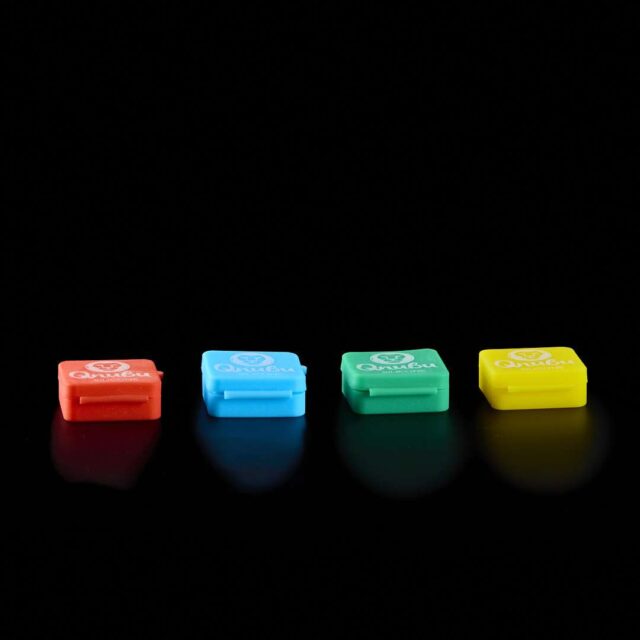 Contenedor de silicona - Cuadrado con anillo 9ml