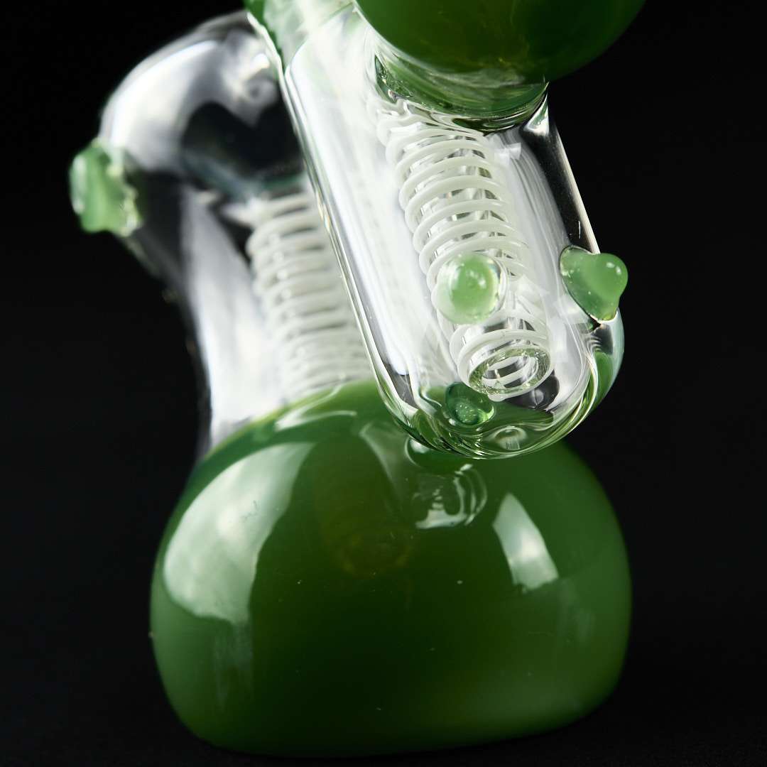 Bong Bubbler 17 cm Saxo verde con espiral blanca - Imagen 5