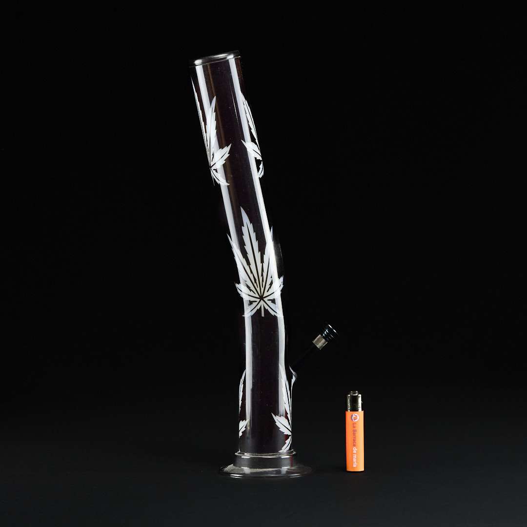 Bong metacrilato 40 cm Black Leaf