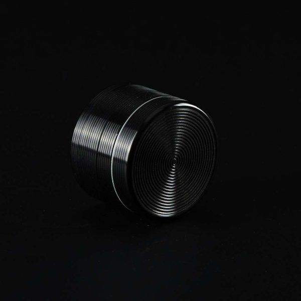 Grinder de metal Estriado 50mm 4 partes