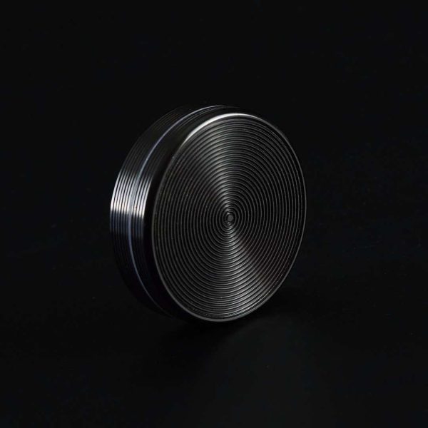 Grinder de metal Estriado 50mm 2 partes