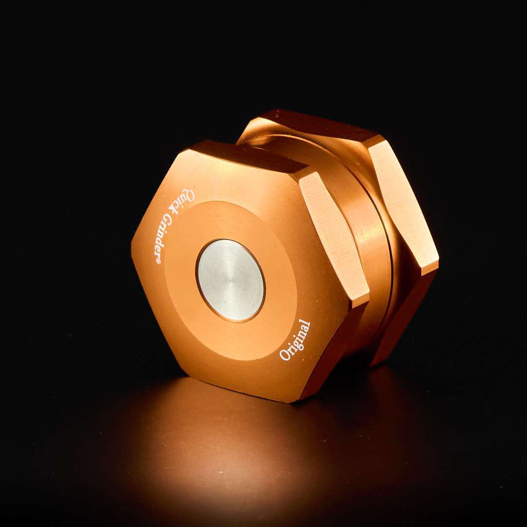 Grinder de metal con vaciado automático Quick Grinder Versión 3