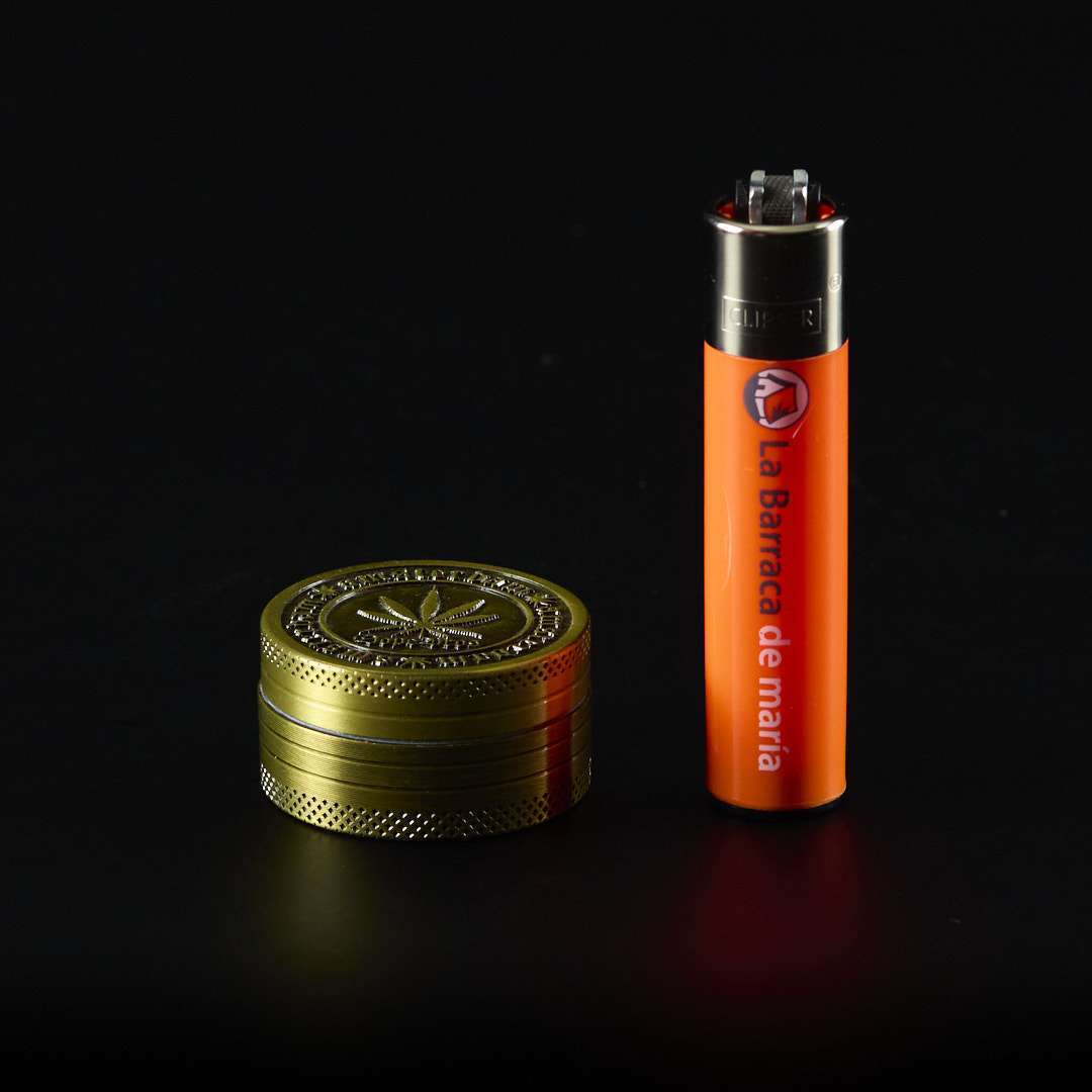Grinder de metal Envejecido 40mm Hoja dorado