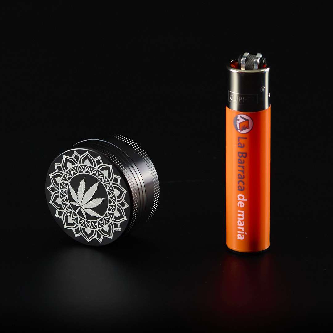 Grinder de metal Hoja con mándala
