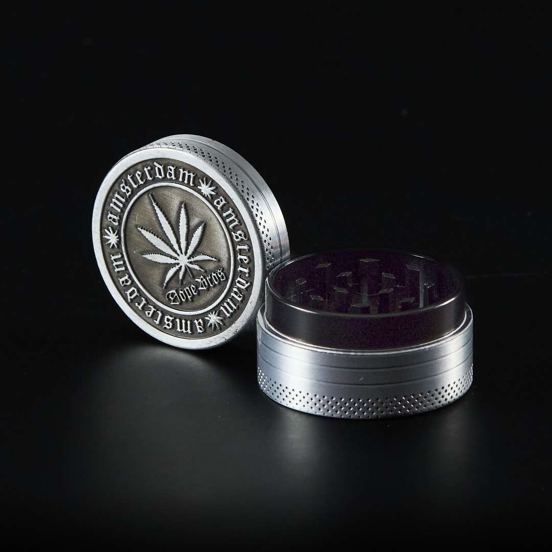 Grinder de metal Ámsterdam 40mm Envejecido