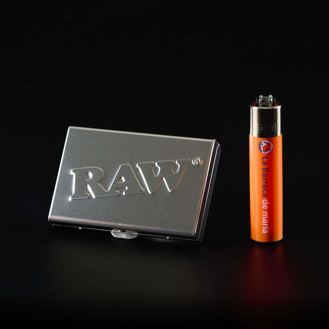 Funda de metal Raw Papel 300