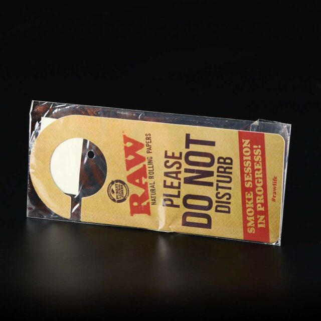 Cartel "Do not Disturb" Raw