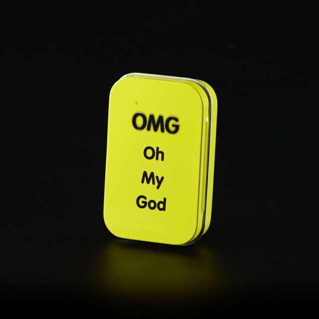Caja rectangular con bisagra - OMG