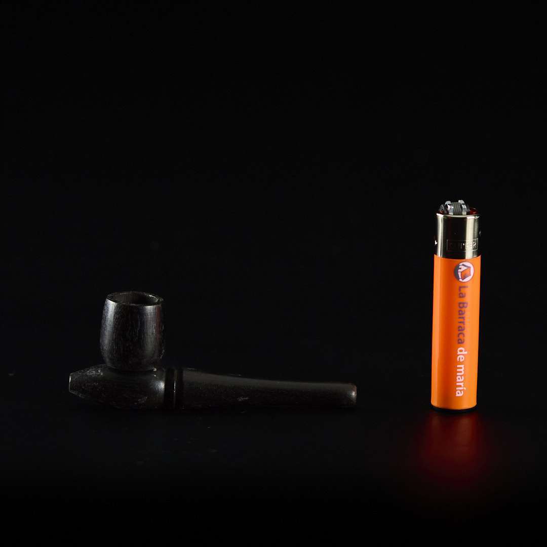 Pipa de madera de ébano 9cm Tiro frontal