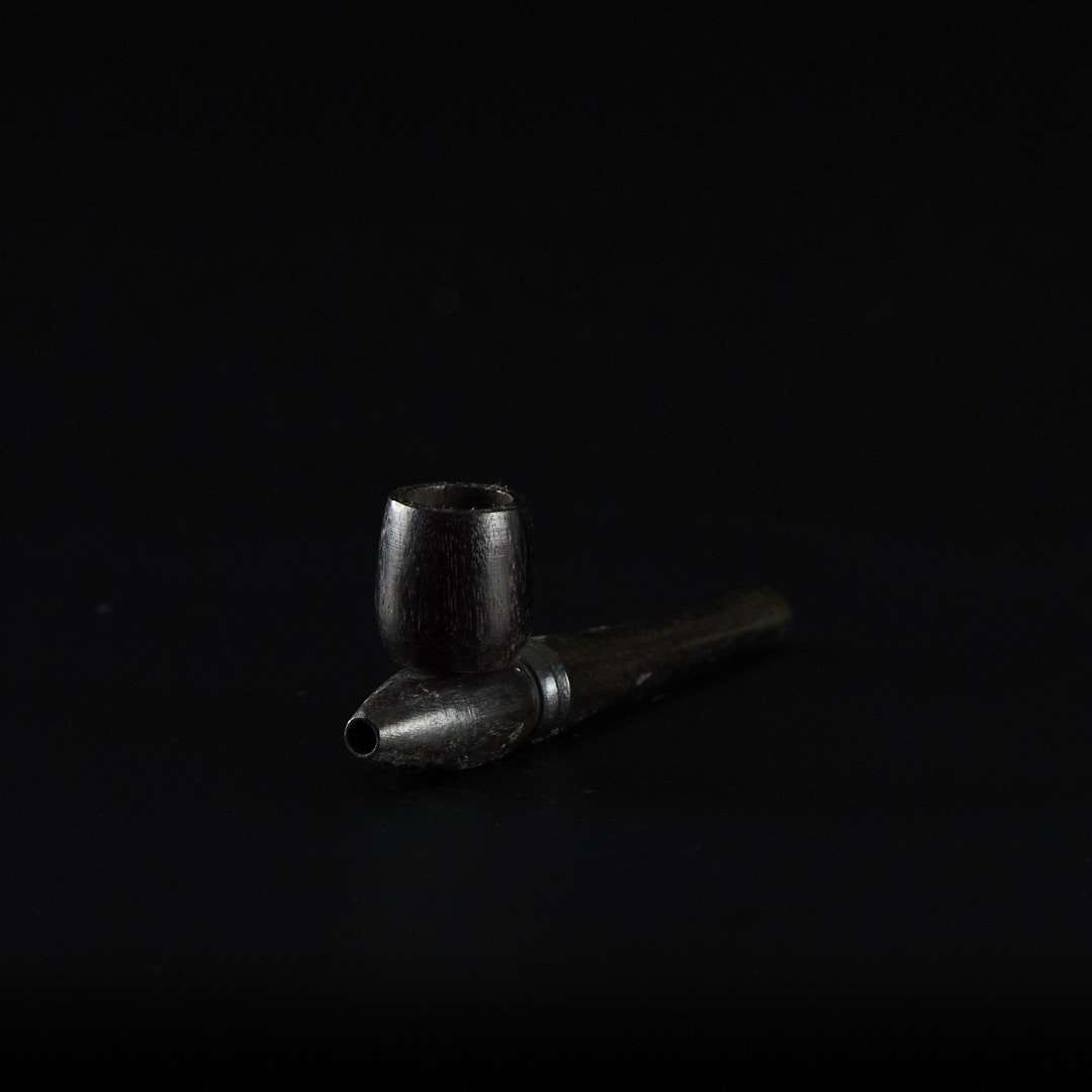 Pipa de madera de ébano 9cm Tiro frontal