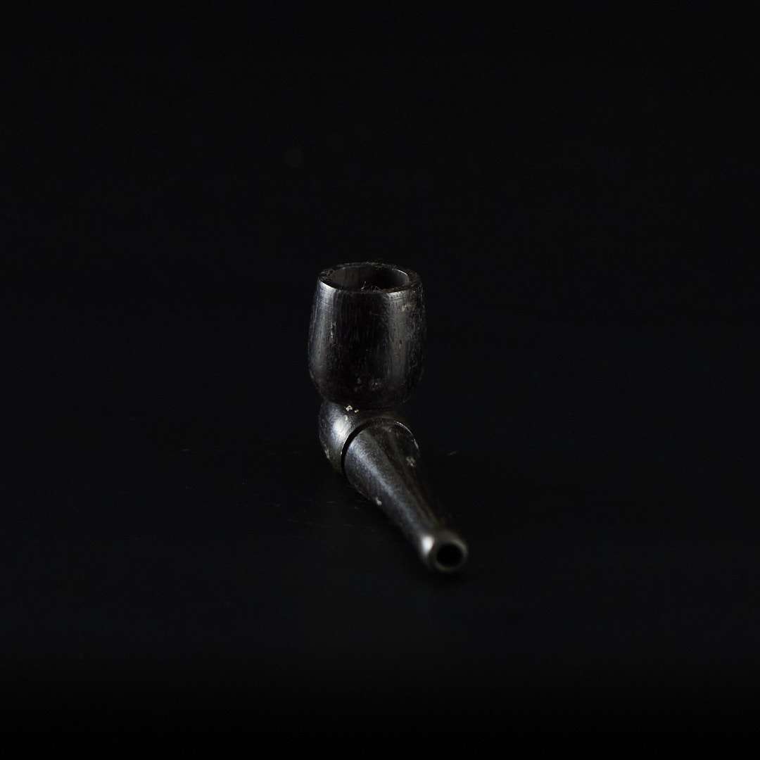 Pipa de madera de ébano 9cm Tiro frontal