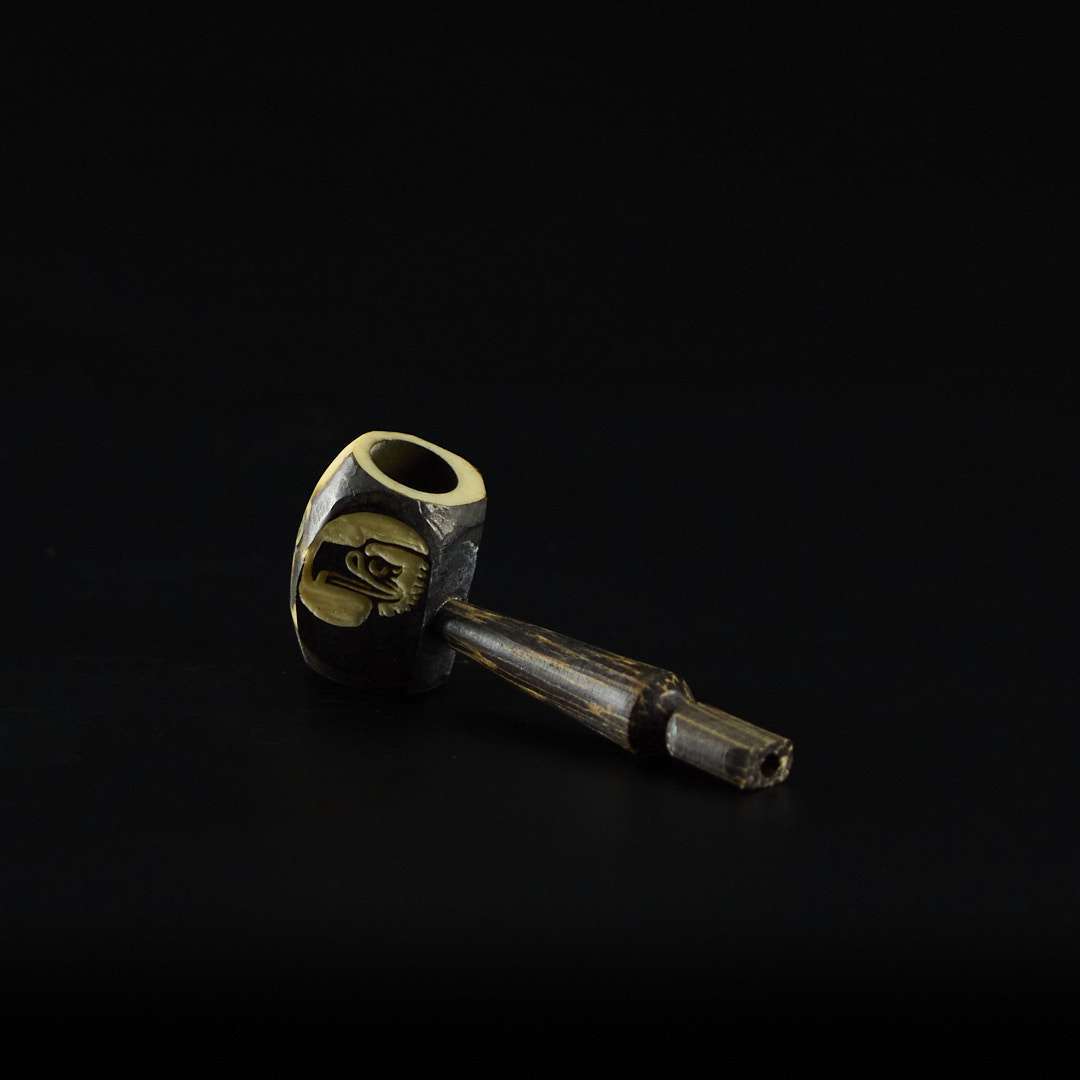 Pipa de tagua 9cm Doble dibujo Figuras