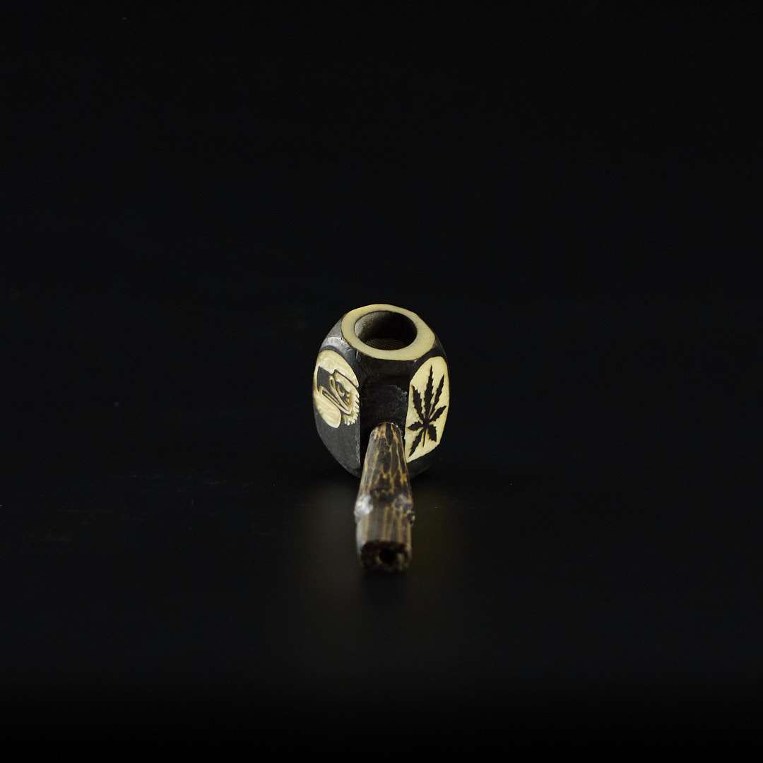 Pipa de tagua 9cm Doble dibujo Figuras