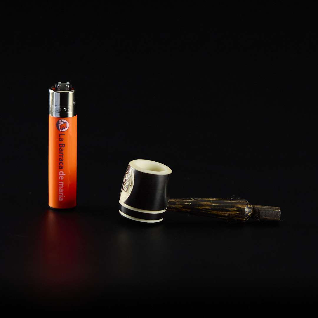 Pipa de tagua 9cm Indio