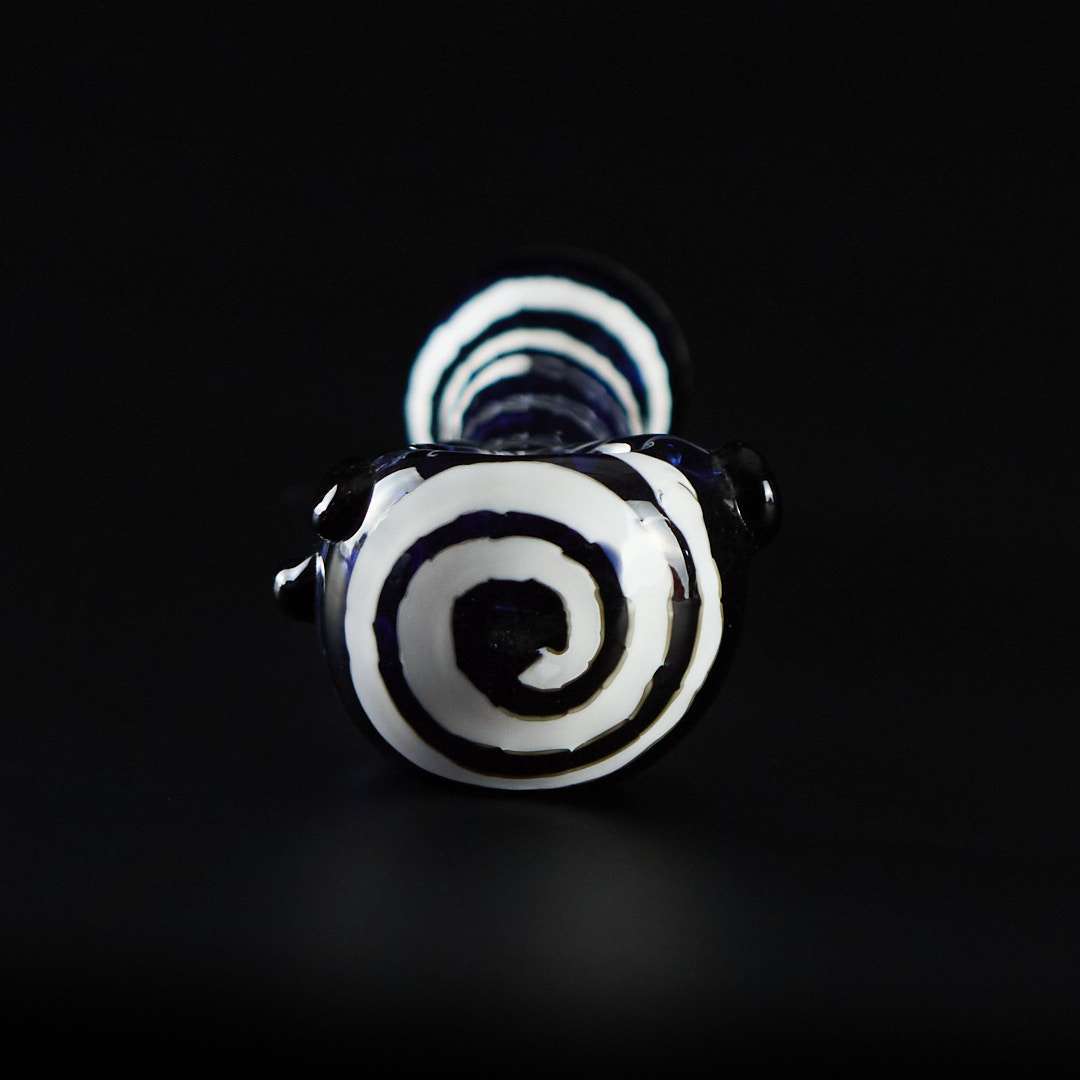 Pipa de cristal americana 14cm Negra espiral blanca y con puntos