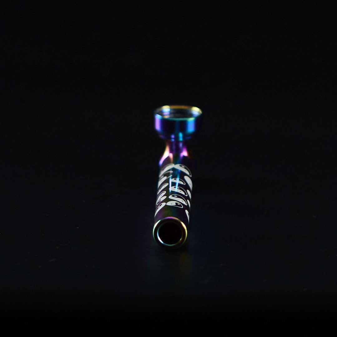 Pipa de cristal y metal 10cm Tornasol con rejillas