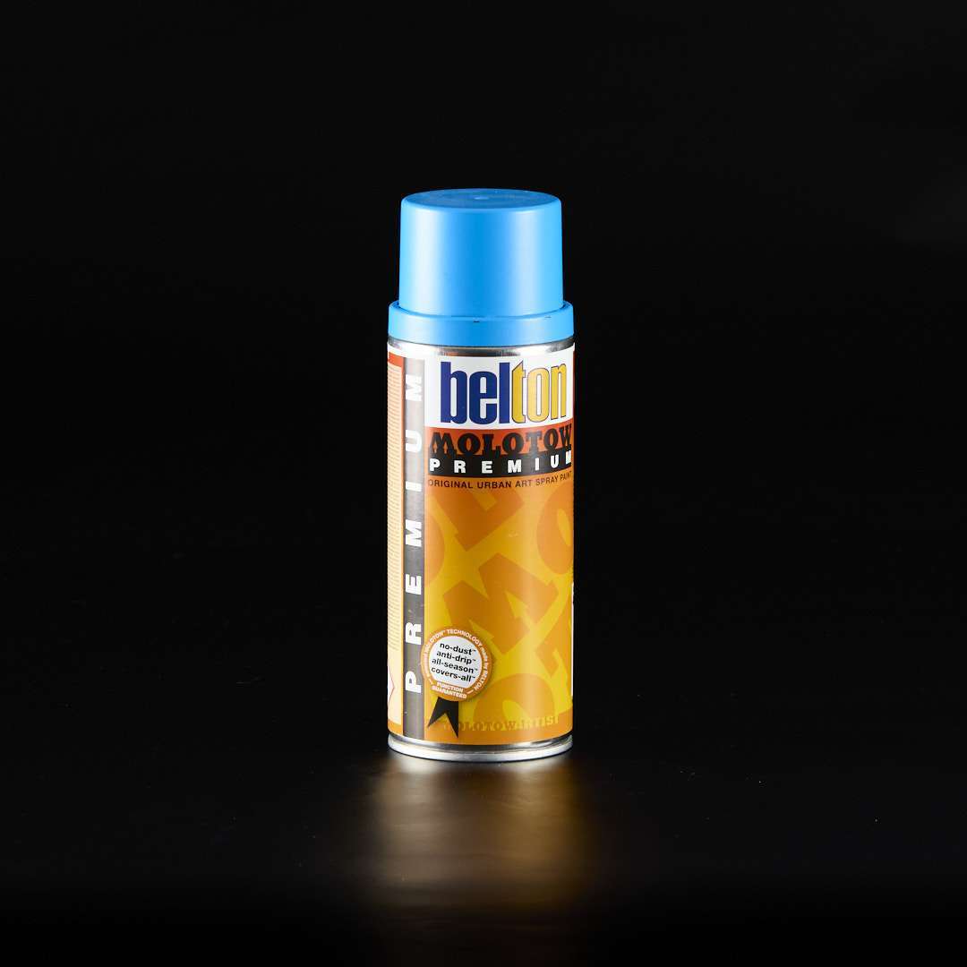 Lata de ocultación de pintura spray