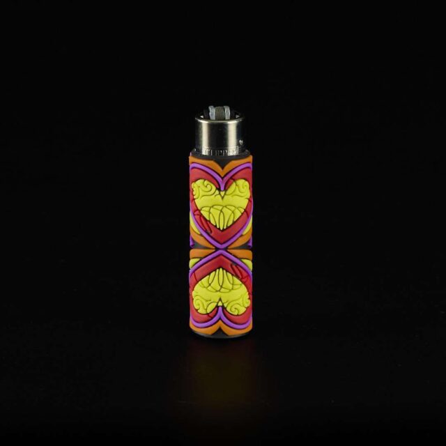 Mechero Clipper Classic con funda de PVC Corazón