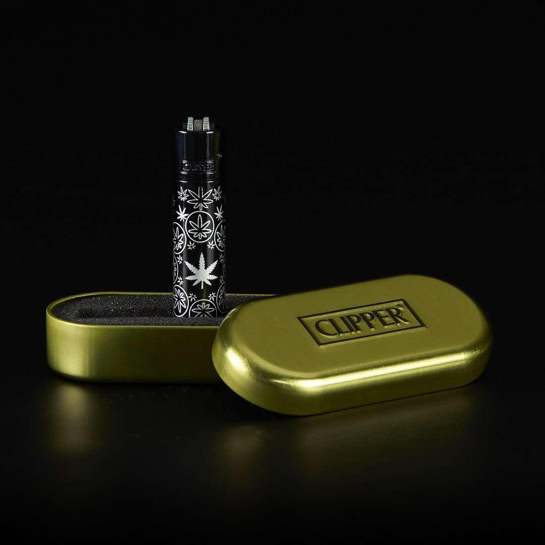 Mechero Clipper de metal Weed Pattern 6