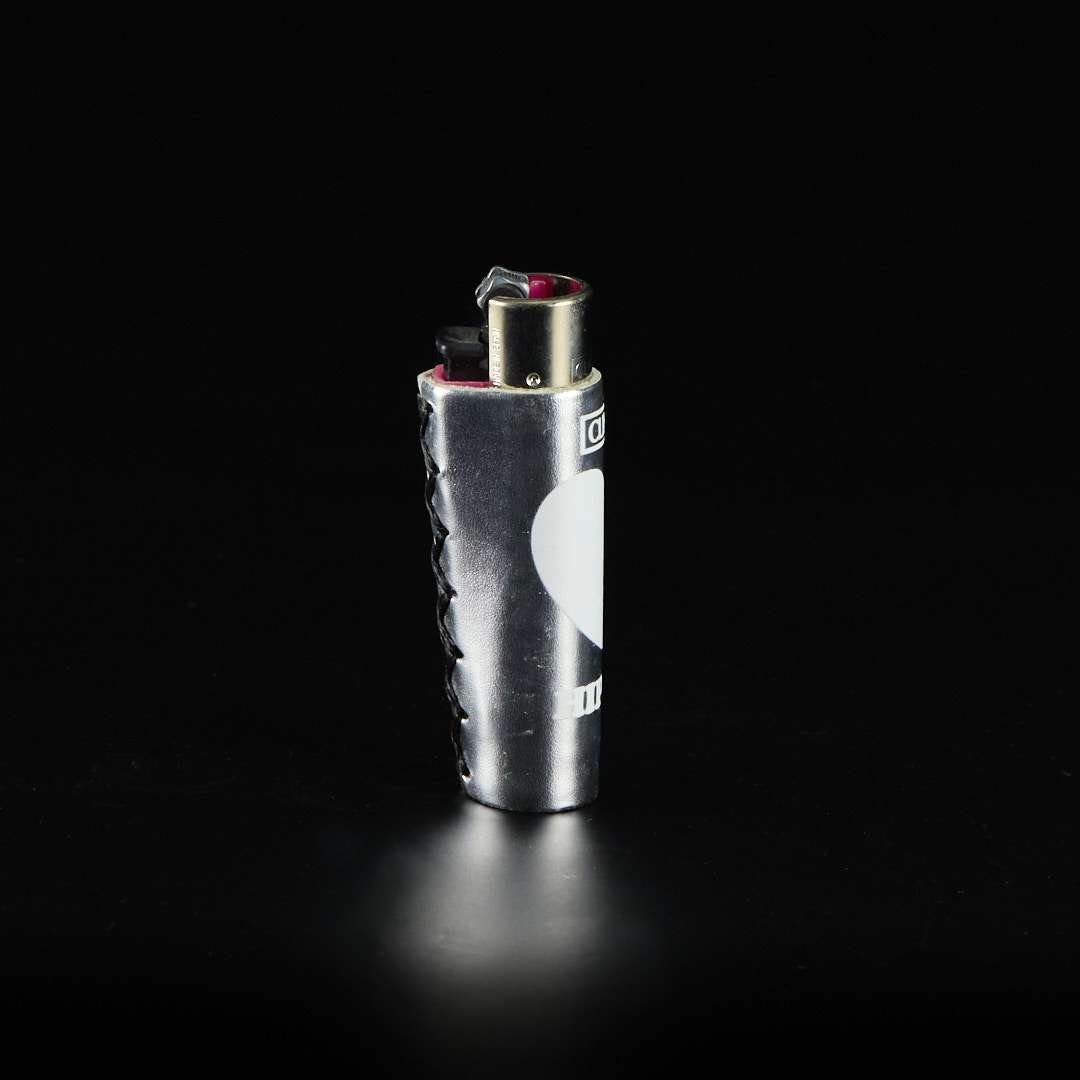 Mechero Clipper Classic con funda de PVC Hippie Brillante - Imagen 5
