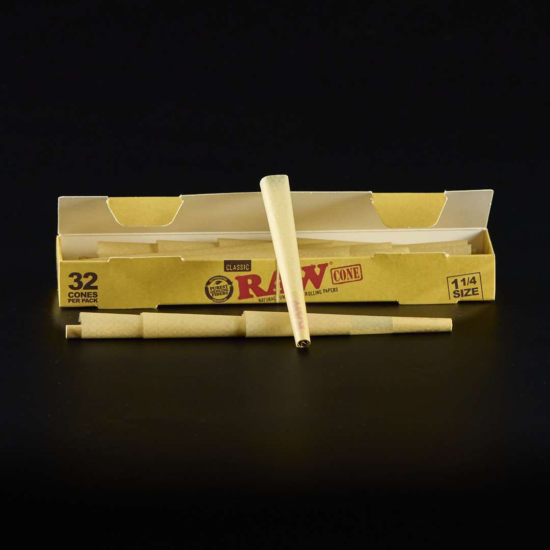 Papel Raw conos King Size Slim 32u.