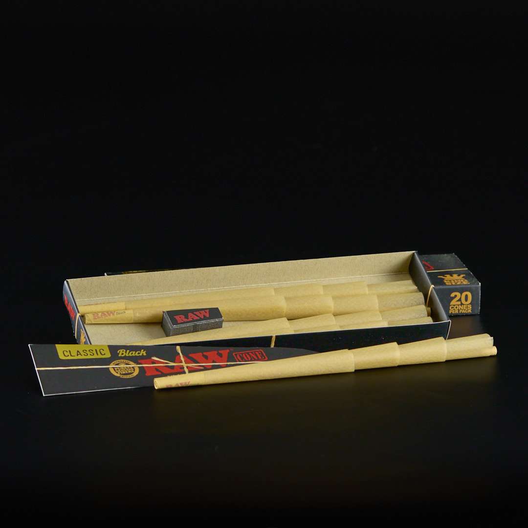 Papel Raw Conos King Size Black 20u.