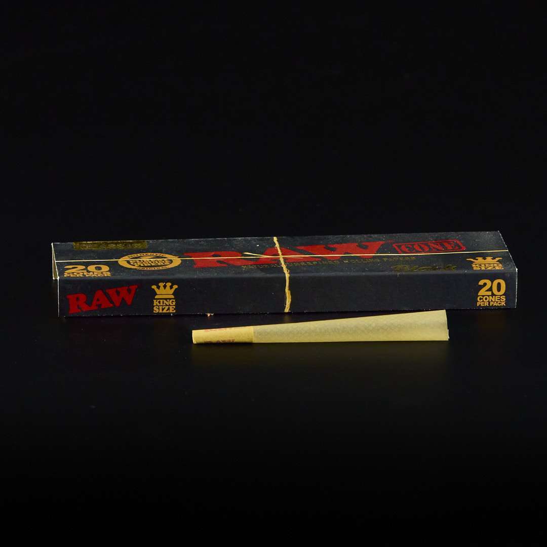 Papel Raw Conos King Size Black 20u.
