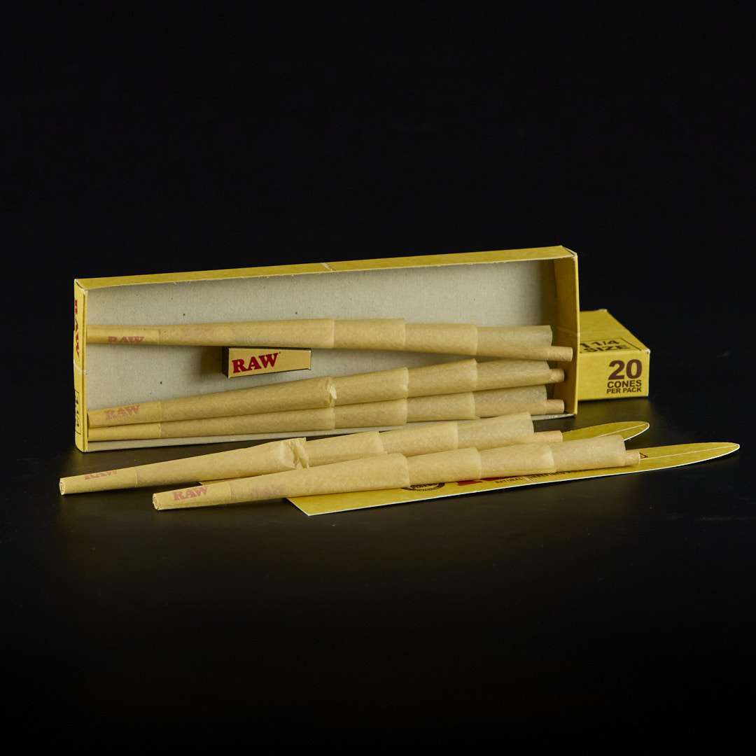 Papel Raw conos 1 1/4 20u.