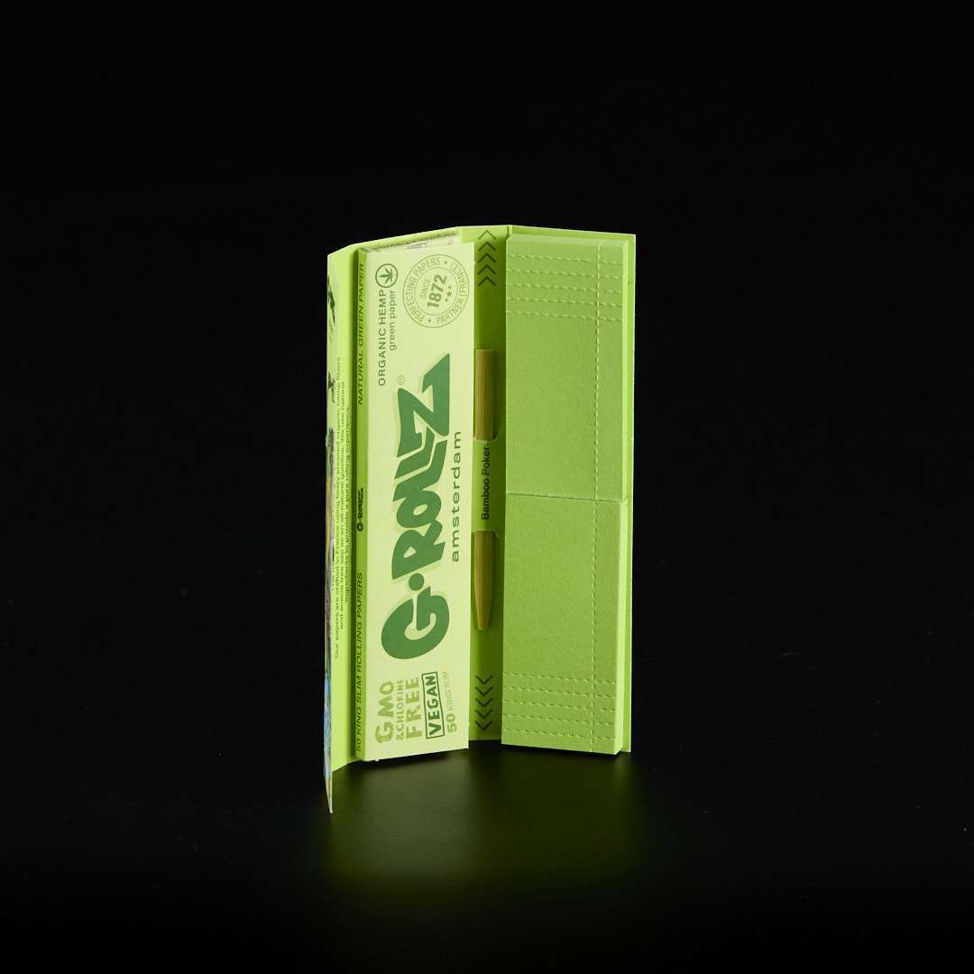 Papel + Boquillas + Poker Grollz King Size Verde con Cierre Magnético
