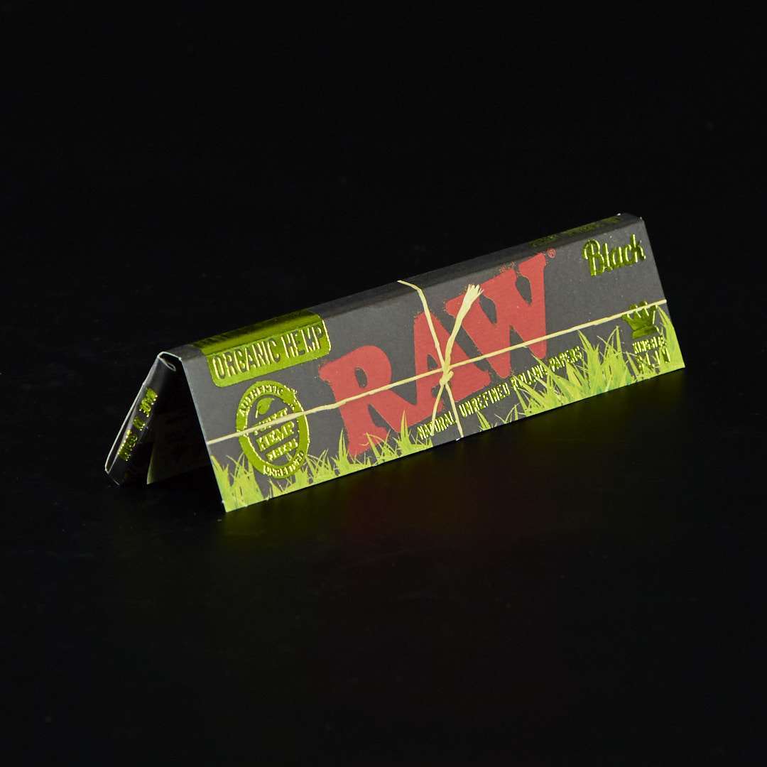 Papel Raw King Size Slim Black Orgánico