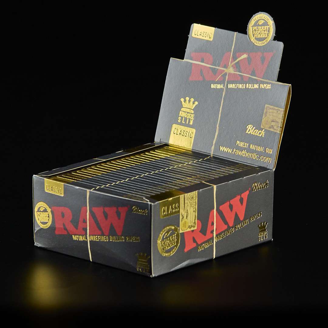 Papel Raw King Size Slim Black 50u.
