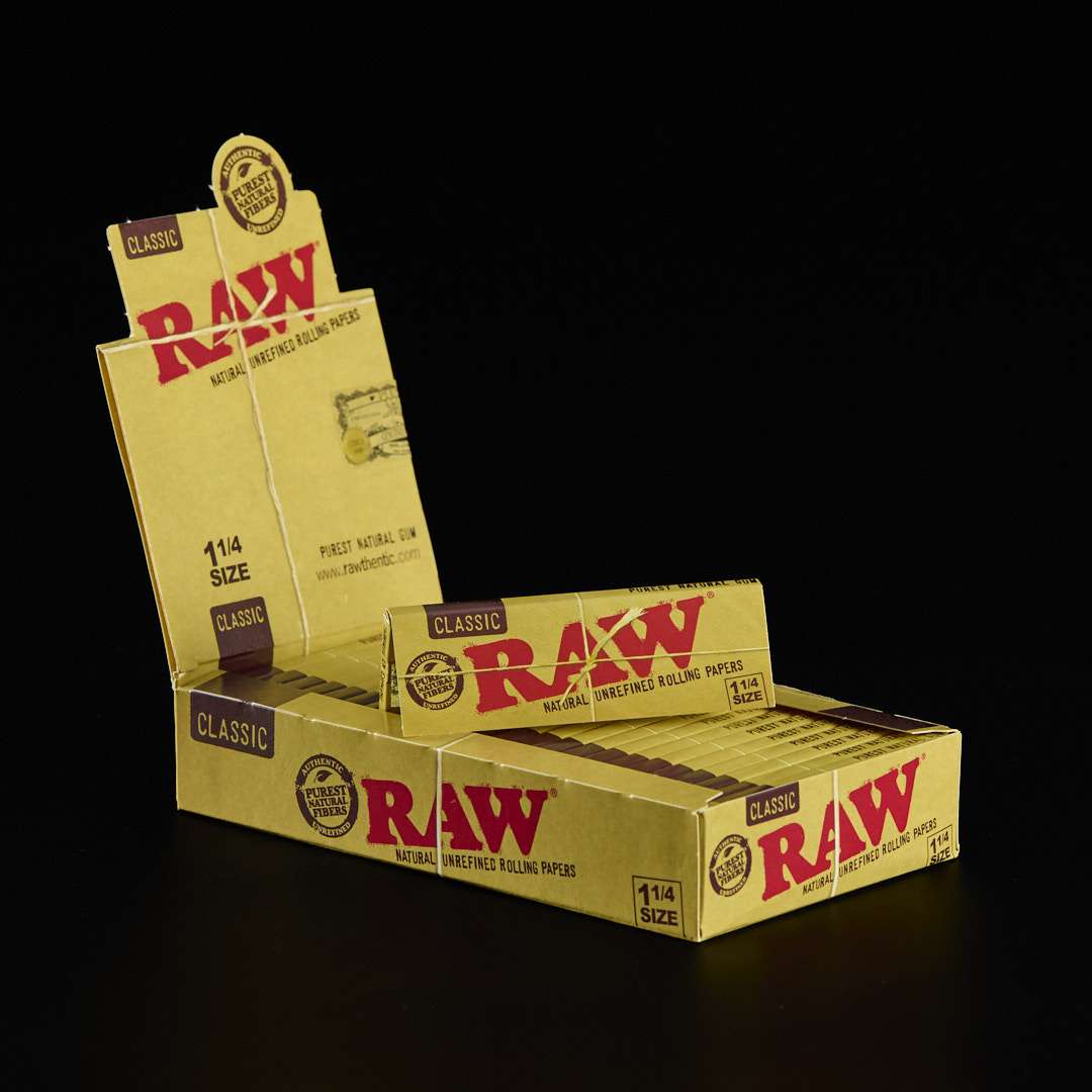 Papel Raw 1.1/4 - 24u.