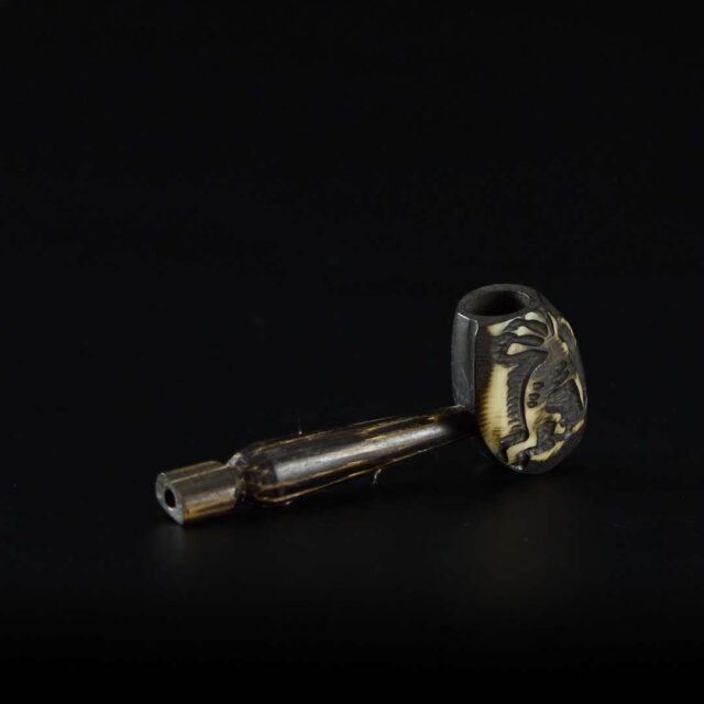 Pipa de tagua 9cm Doble dibujo