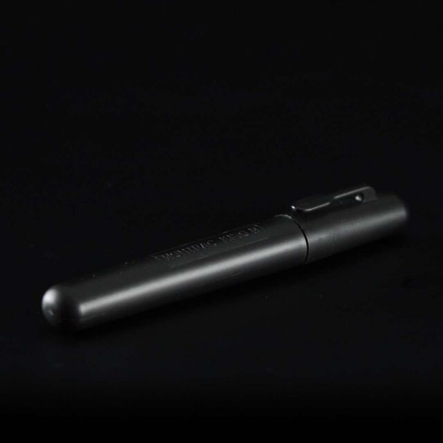 Porta Porros de plástico King Blunt Tight Pac Negro