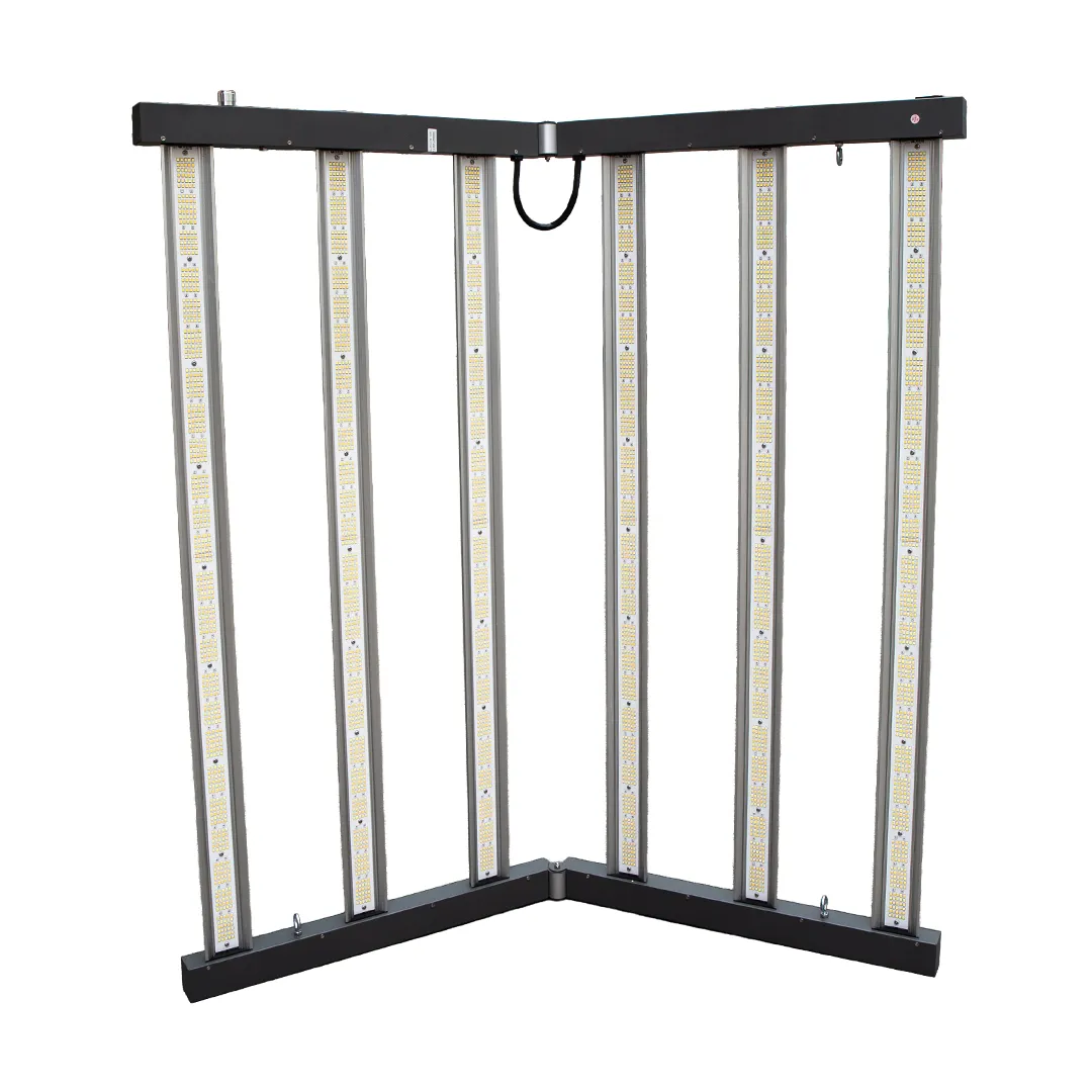 Luminaria June CORELUX 720 2.9 de Hortilight